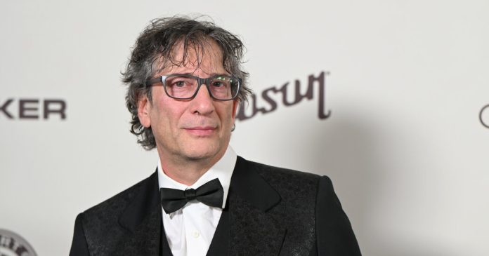 15Gaiman-facebookJumbo.jpg