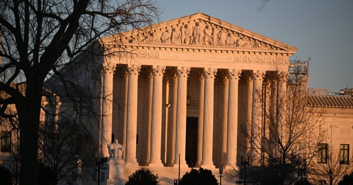 17nat-scotus-oklahoma-wztk-facebookJumbo.jpg