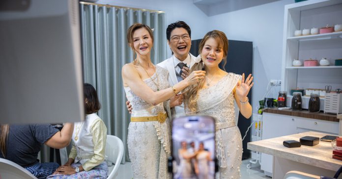23THAILAND-SAMESEX-bwlk-facebookJumbo.jpg