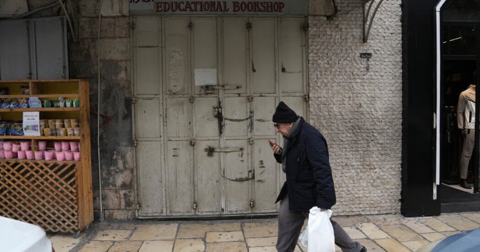 10israel-bookstore-gmvc-facebookJumbo.jpg